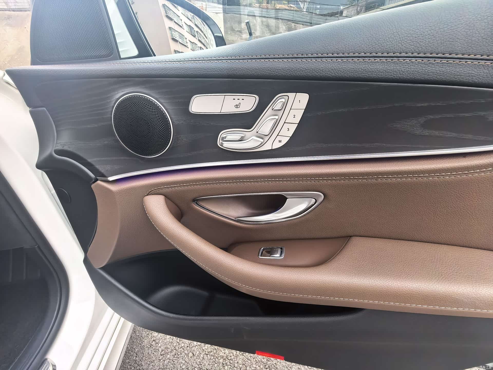 Mercedes-Benz E-Class, 2021 10