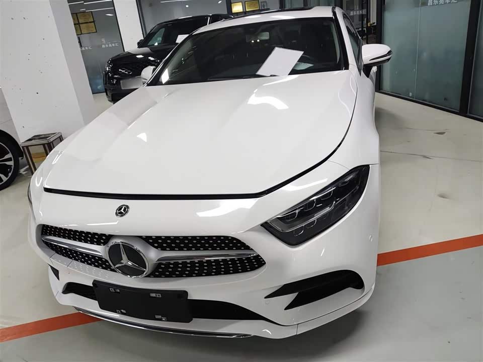 Mercedes-Benz CLS