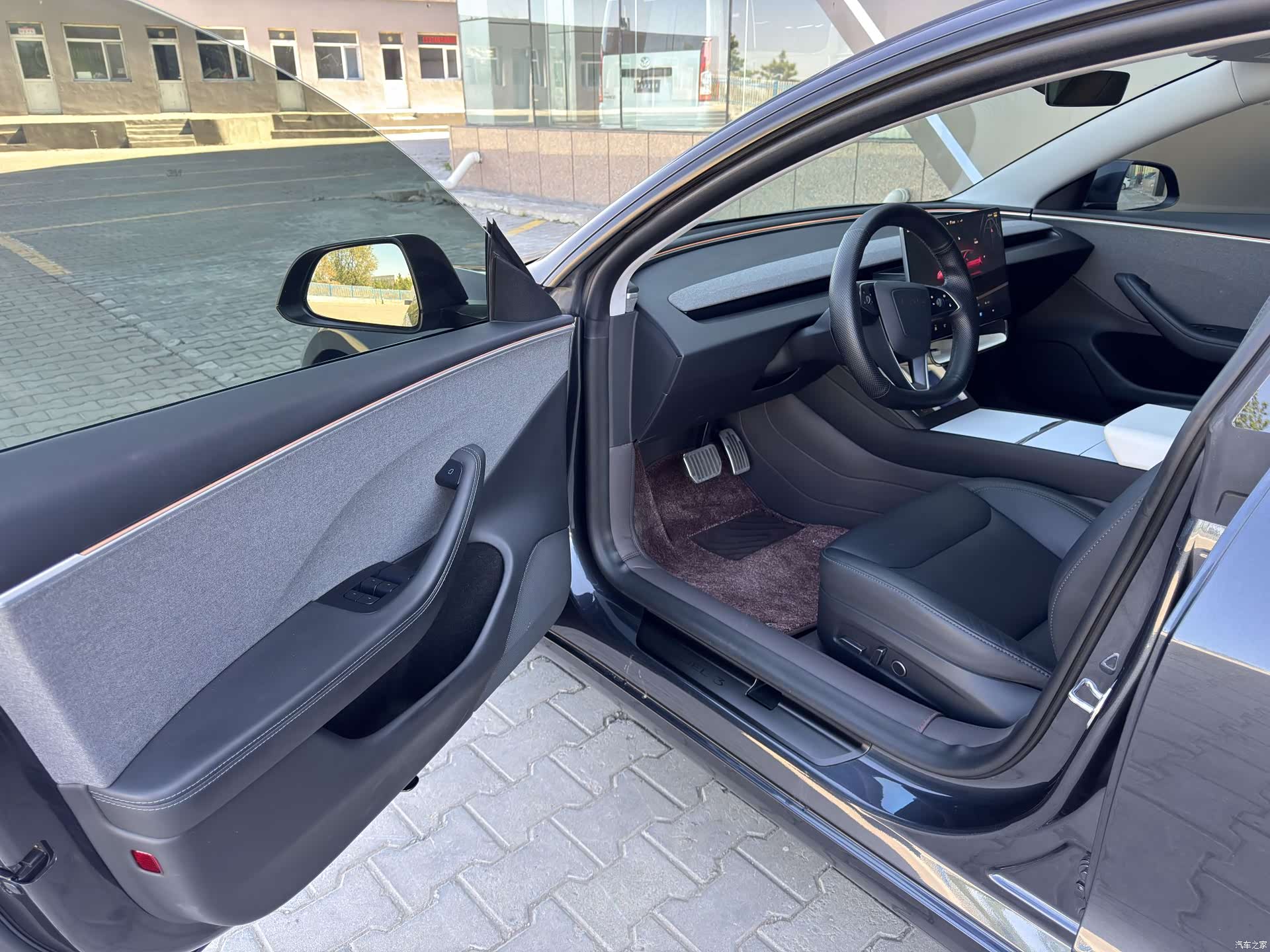 Tesla Model 3, 2024 9