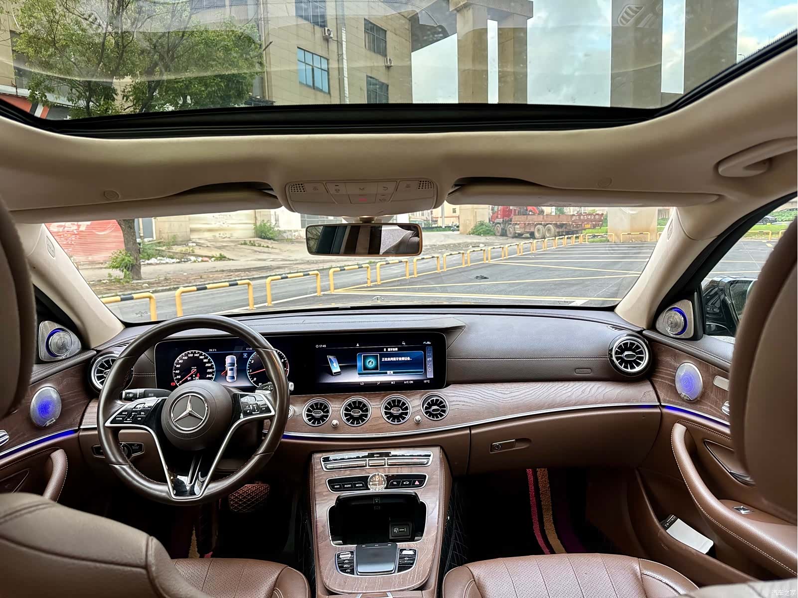 Mercedes-Benz E-Class, 2019 8