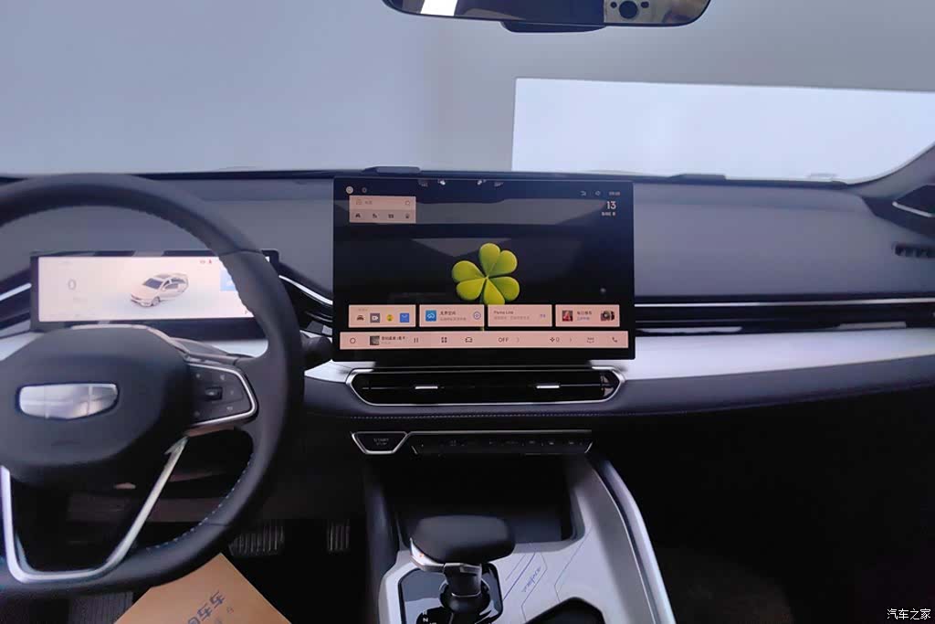 Geely Preface, 2025 13