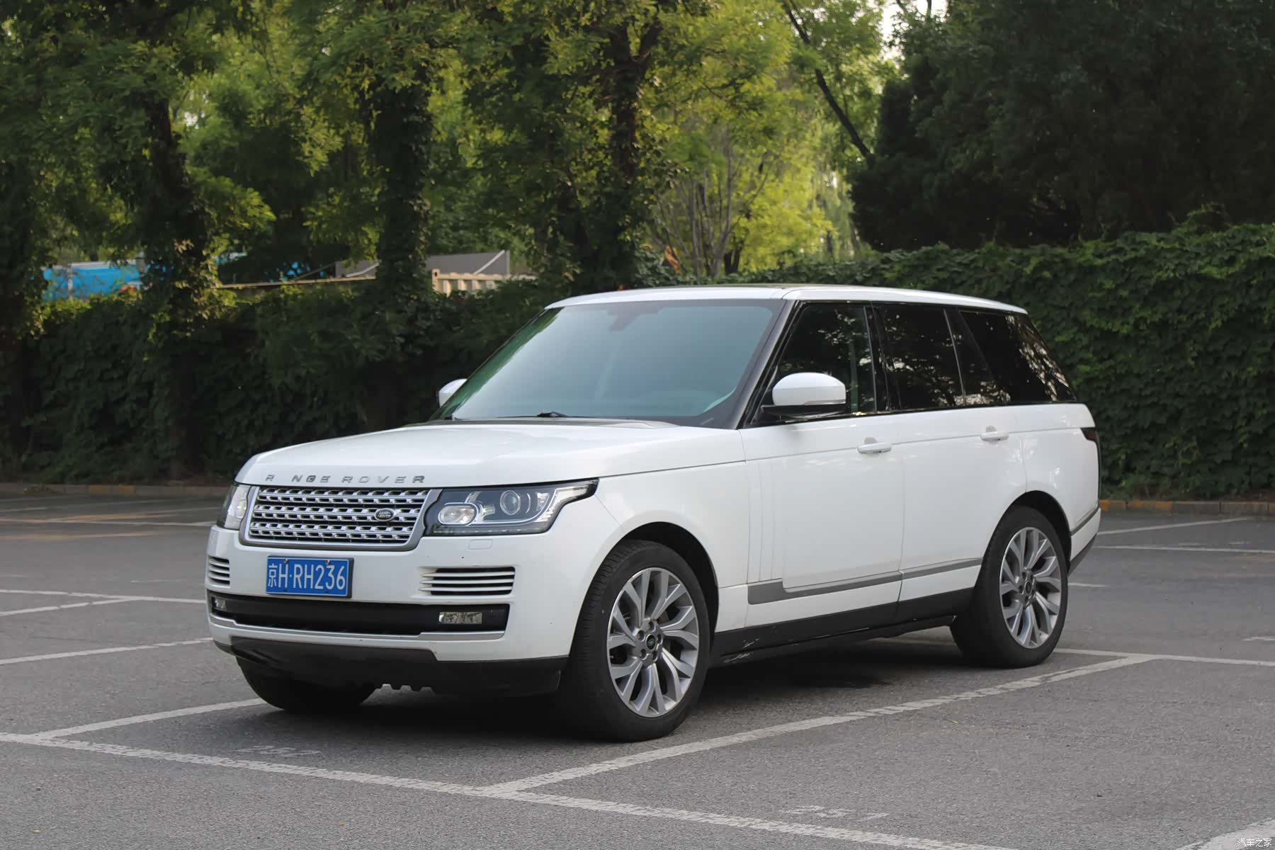 Land Rover Range Rover, 2013 1
