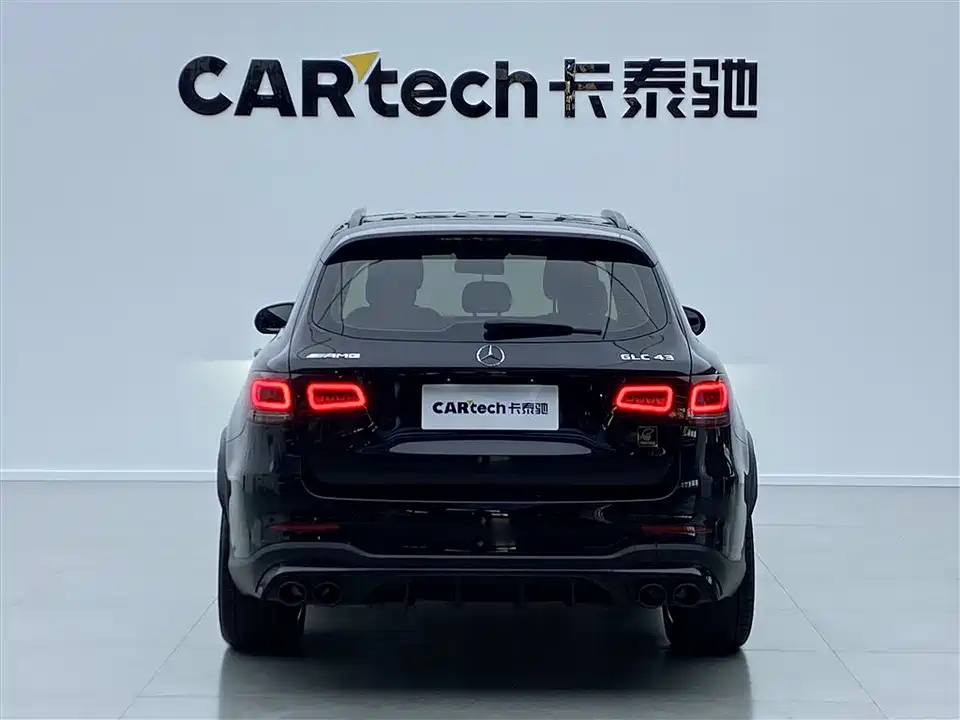 Mercedes-Benz GLC AMG