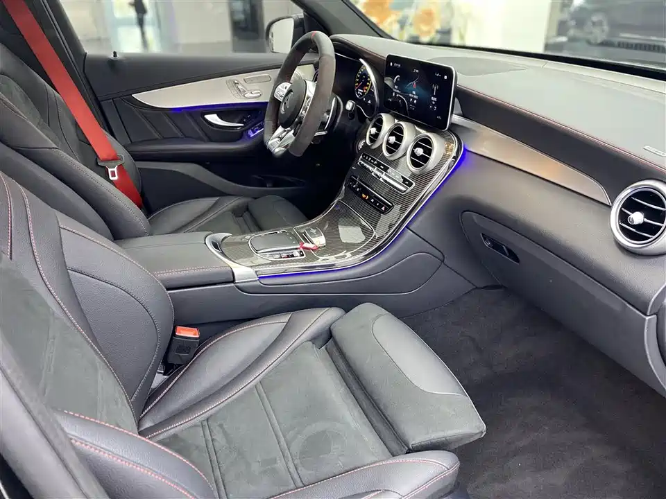 Mercedes-Benz GLC AMG