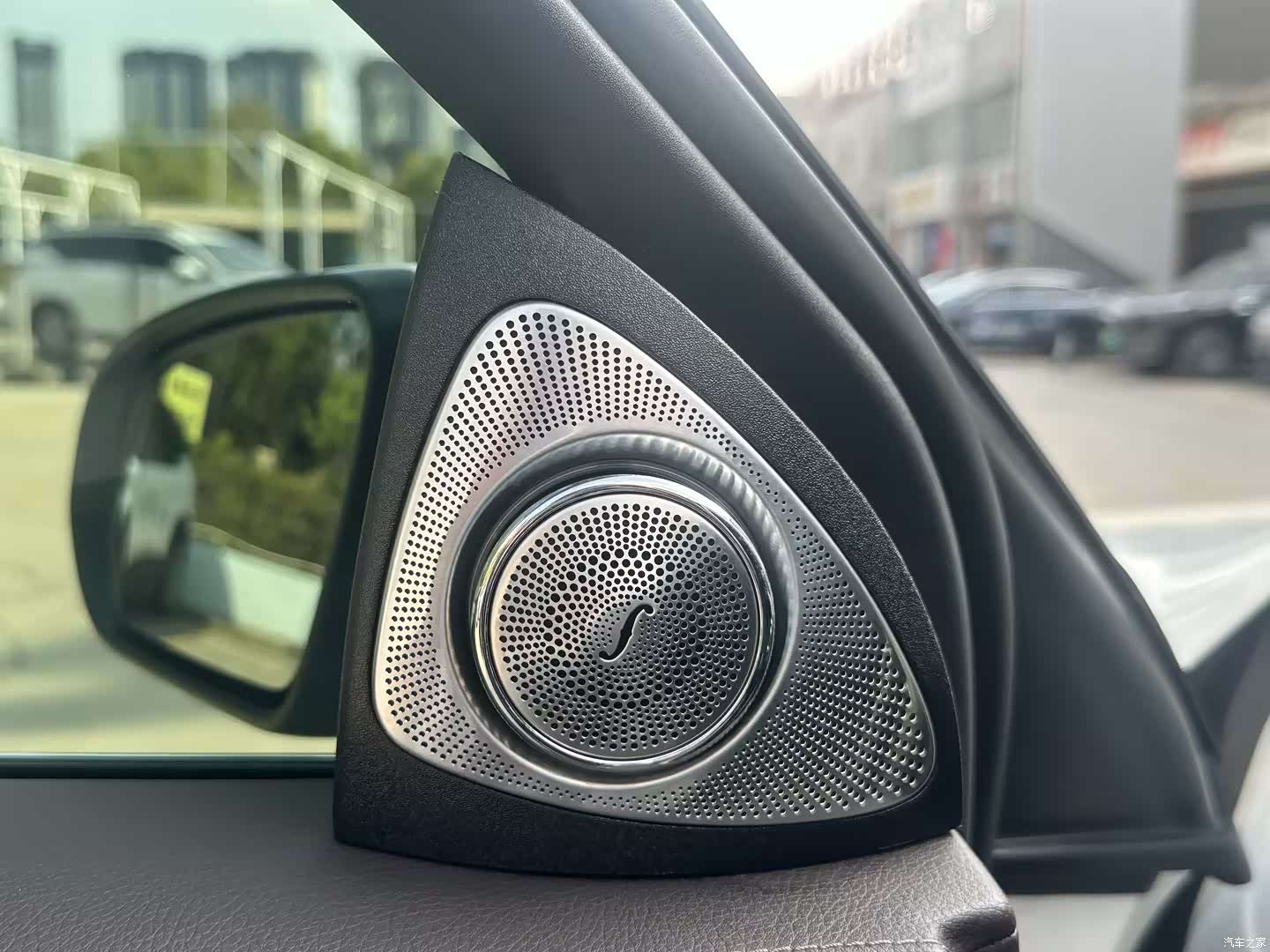 Mercedes-Benz GLC, 2022 10