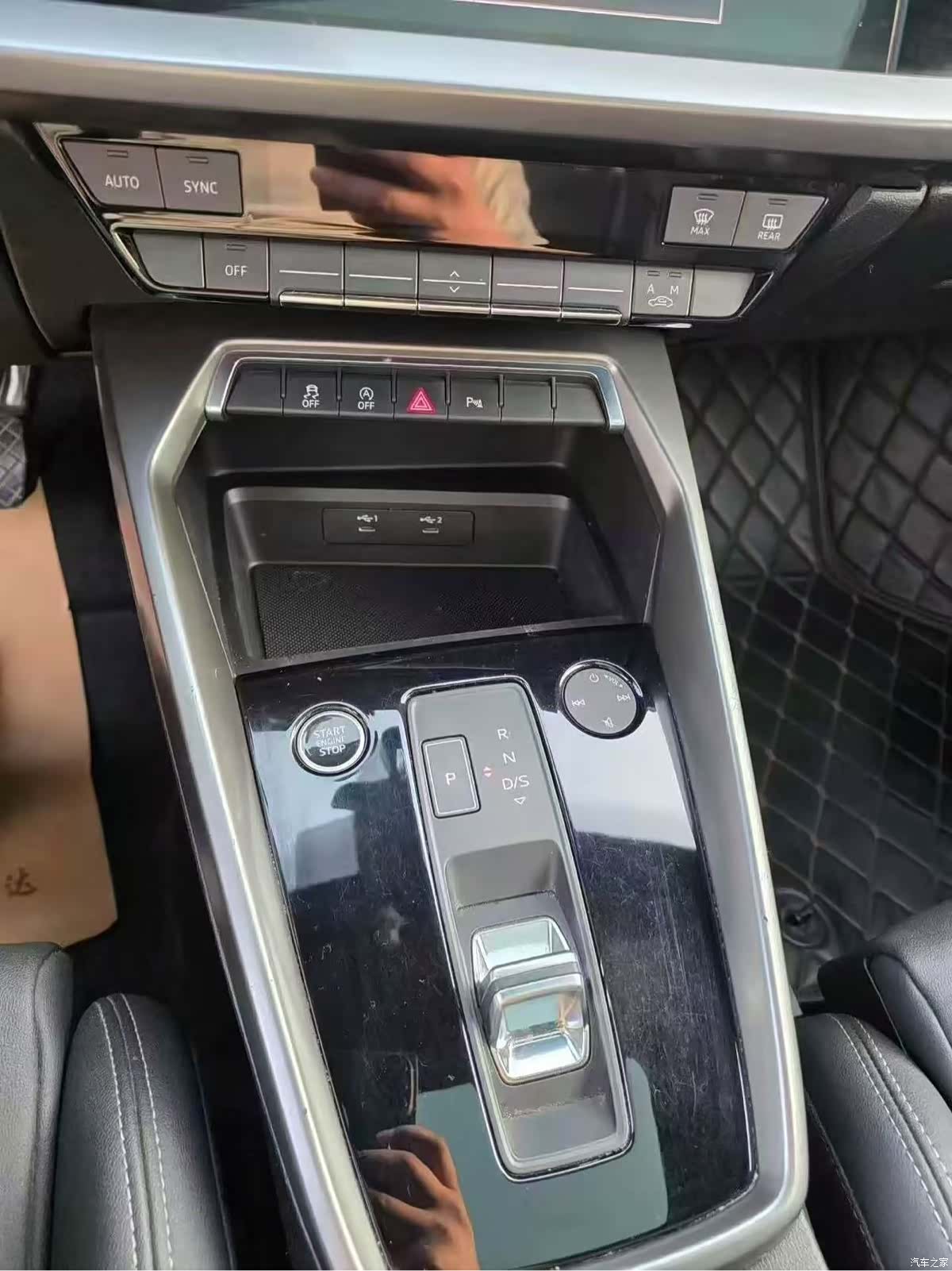 Audi A3, 2023 все фото