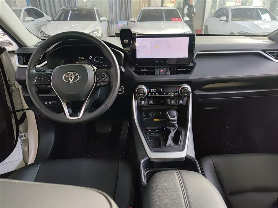 Toyota RAV4 Rongfang