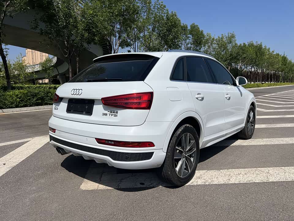 Audi Q3 Audi Q3