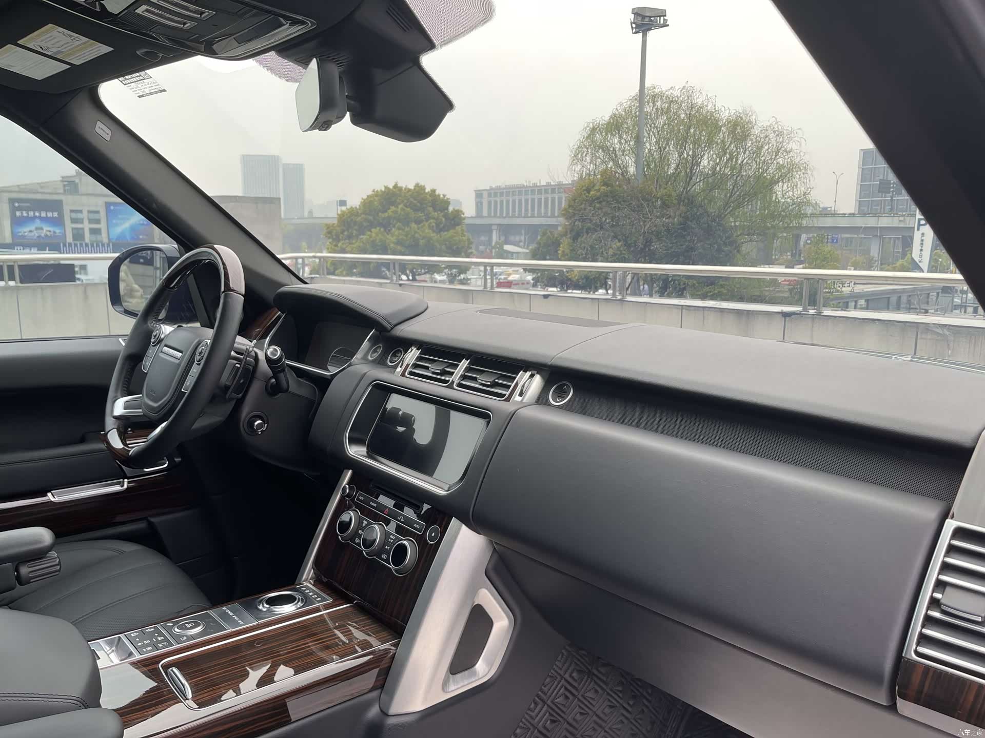 Land Rover Range Rover, 2018 11