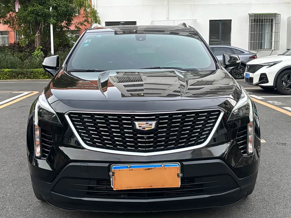 Cadillac XT4