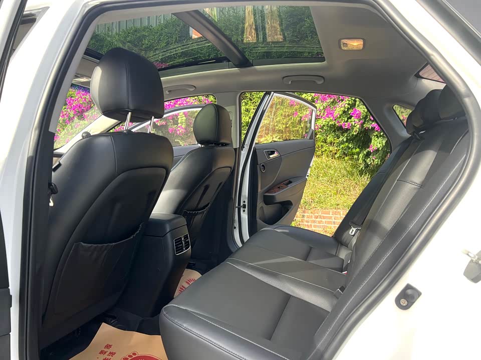 Hyundai Name picture