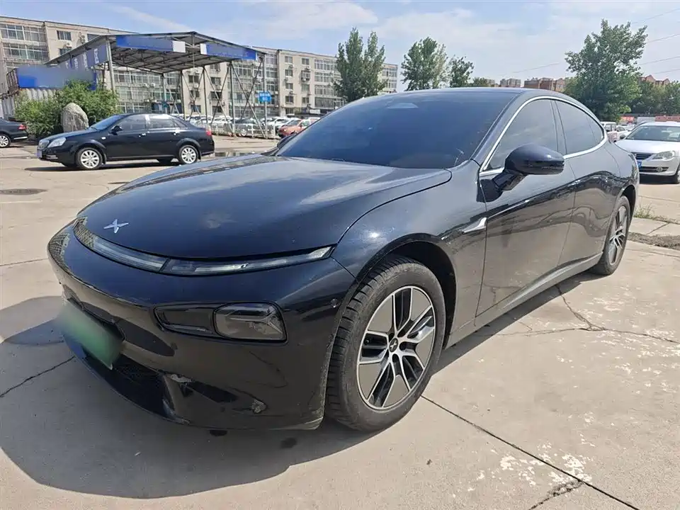 XPENG P7