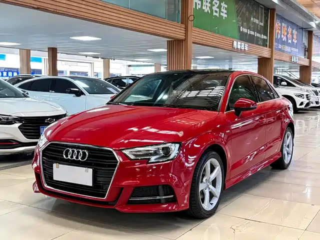 Audi A3 2017 — купить из Китая под заказ