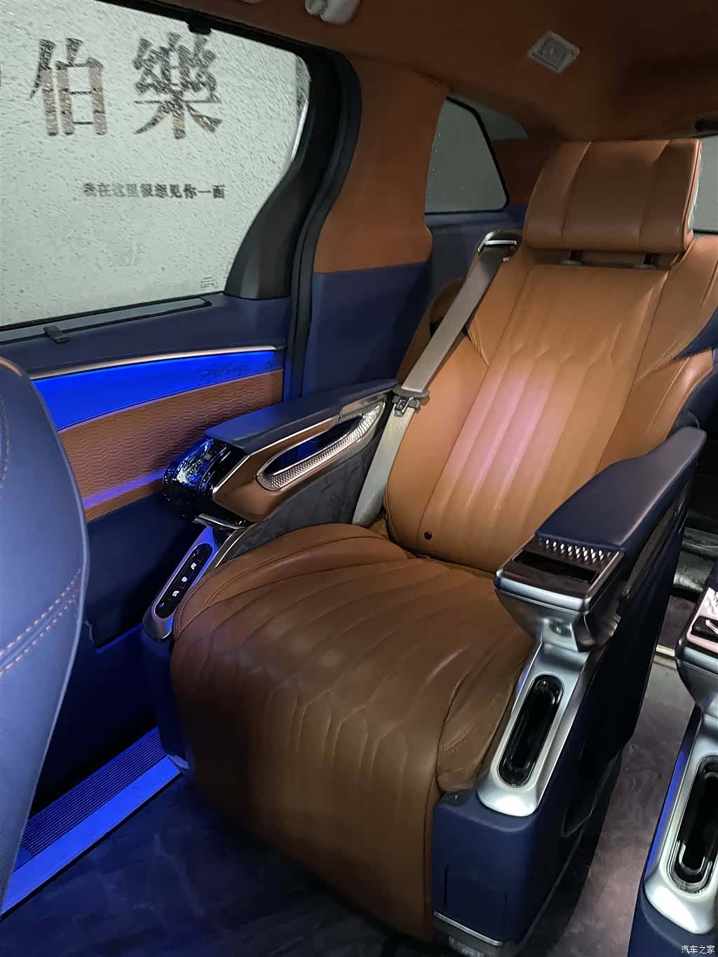 Toyota Sienna, 2023 10