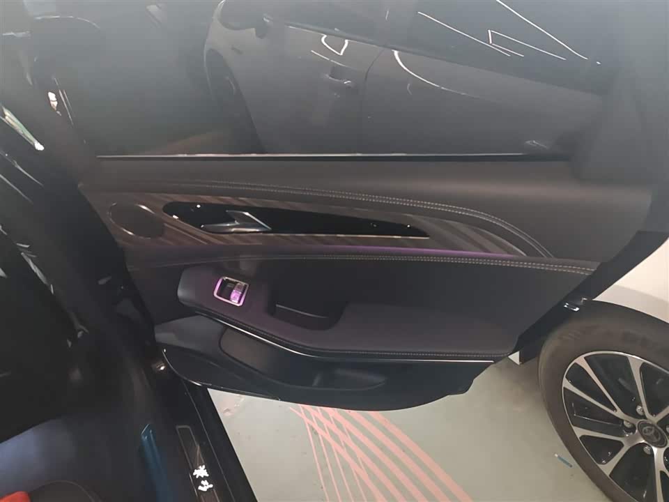 Hongqi H9 Hongqi H9