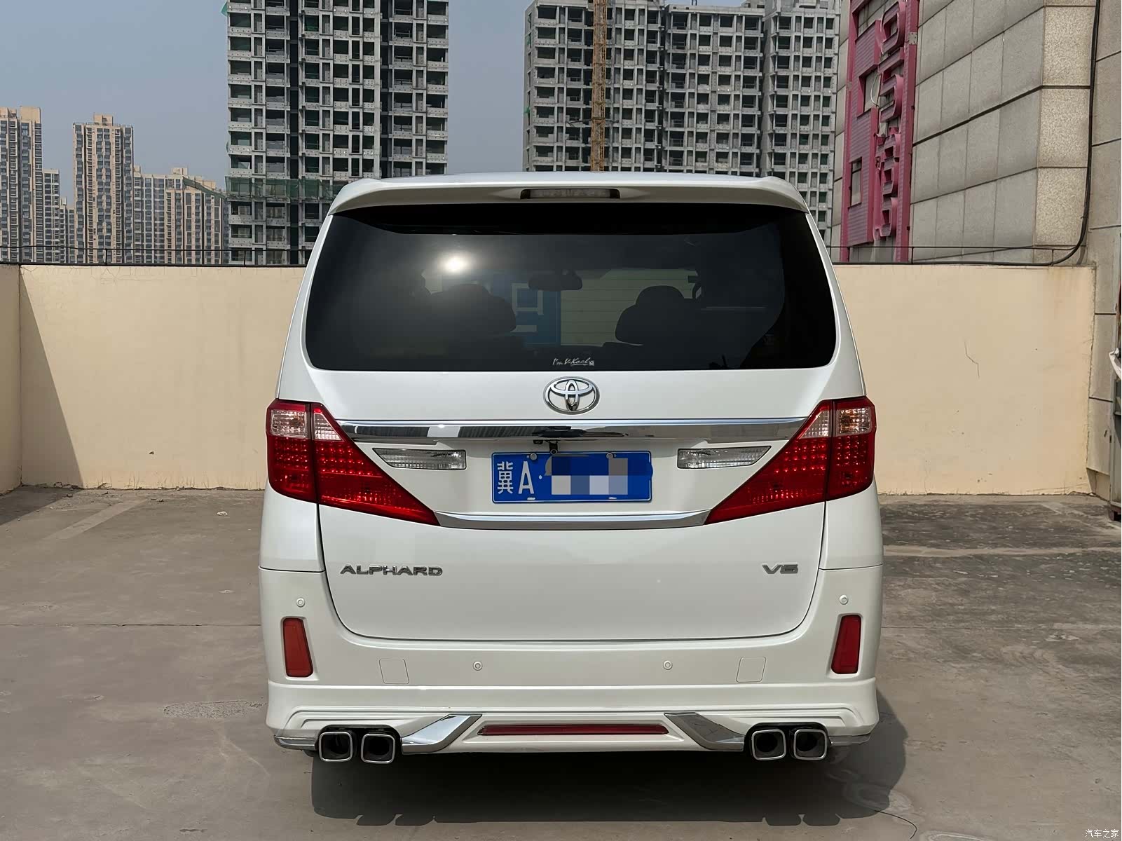 Toyota Alphard, 2014 13