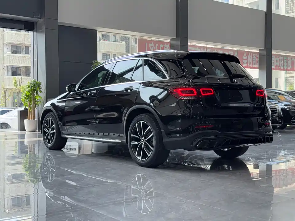 Mercedes-Benz GLC Mercedes-Benz GLC