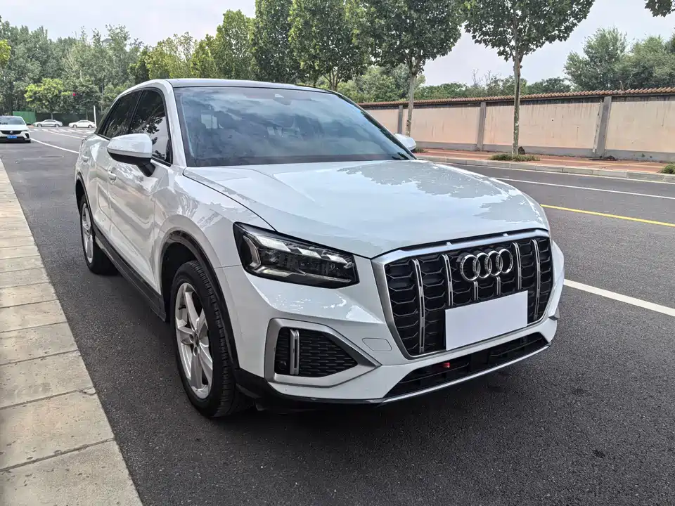 Audi Q2L Audi Q2L