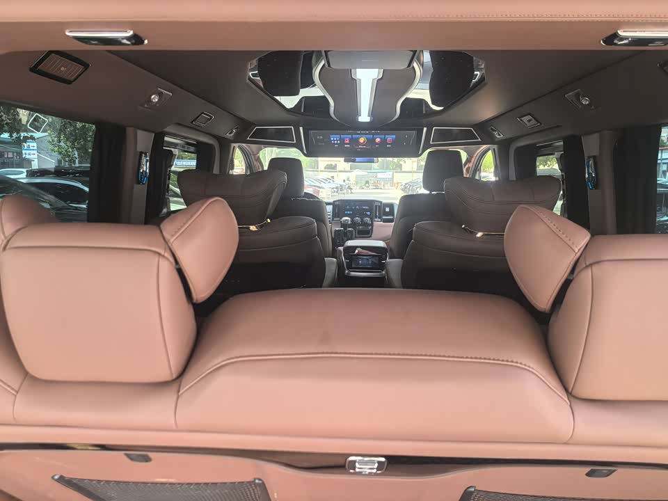 Toyota HIACE Toyota HIACE