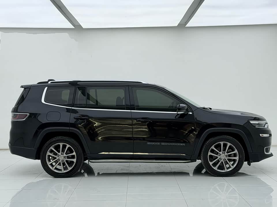 Jeep Grand Commander