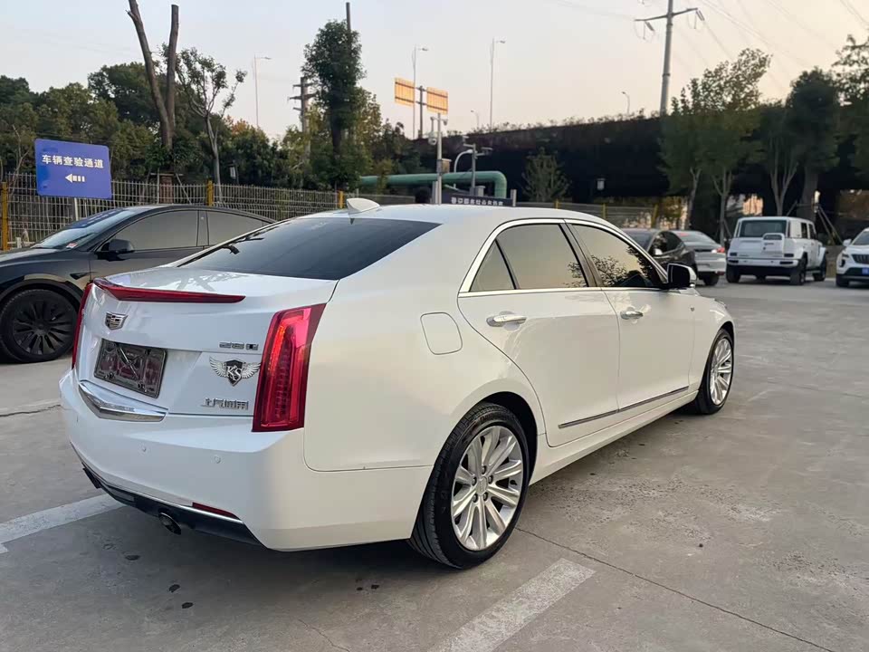 Cadillac ATS-L