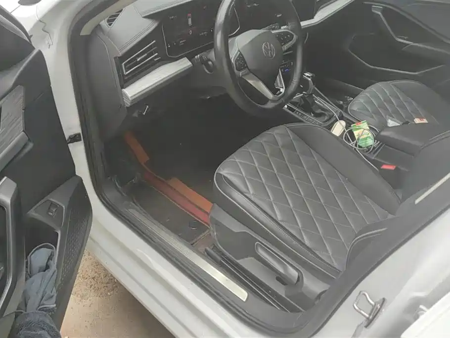 Volkswagen Sagitar Volkswagen Sagitar