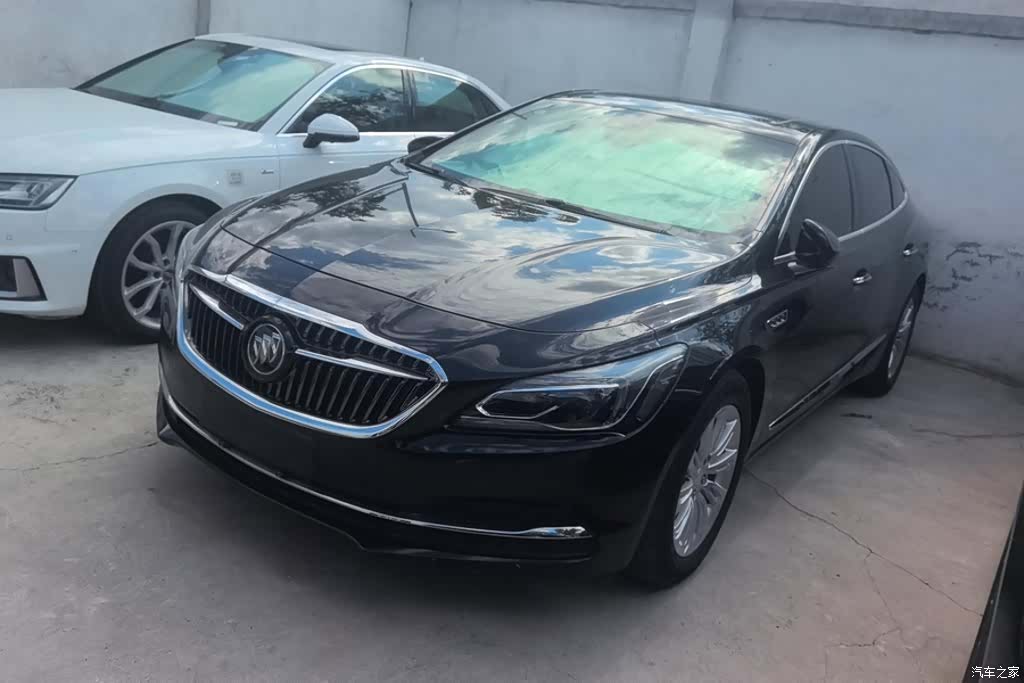 Buick LaCrosse, 2018 1