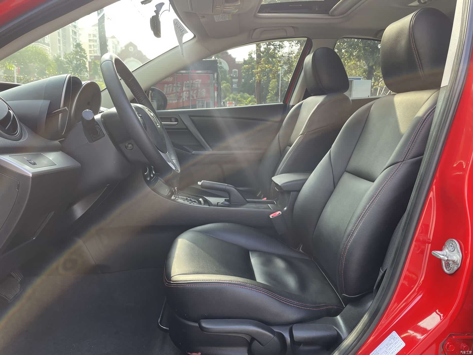 Mazda 3, 2014 все фото