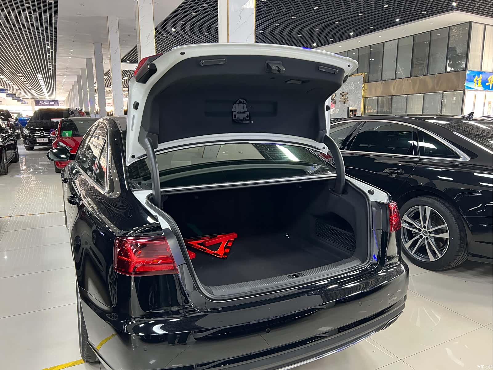 Audi A6L, 2017 14