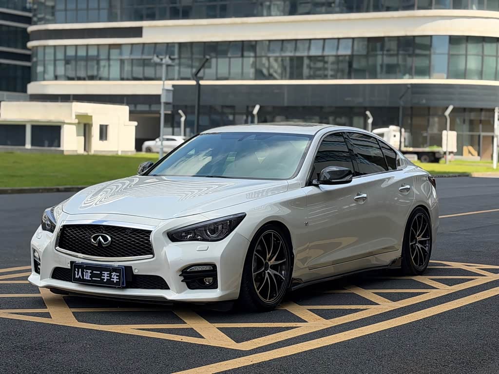 Infiniti Q50 2014 3.7L Luxury Sport