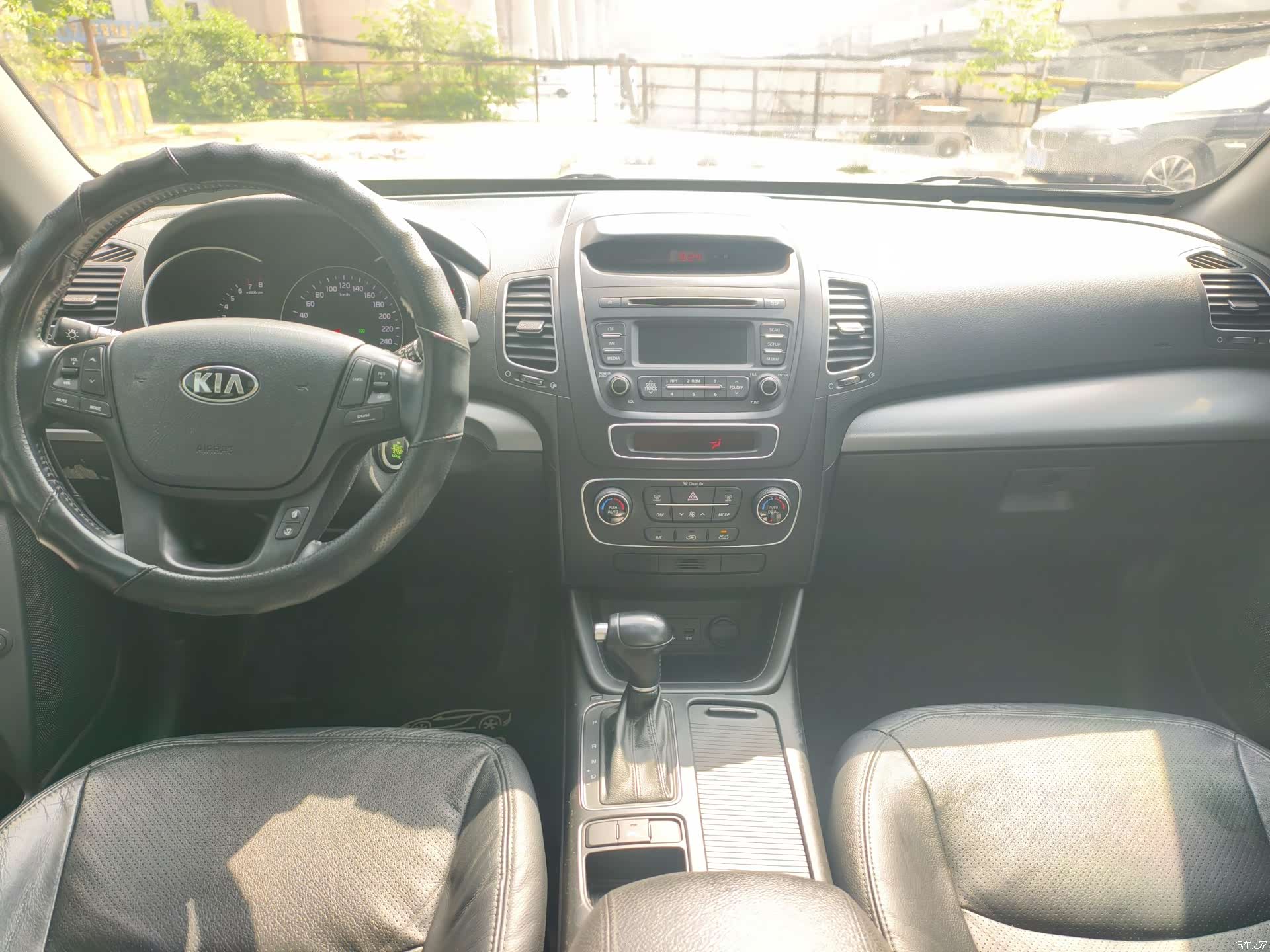 Kia 7, 2014 11