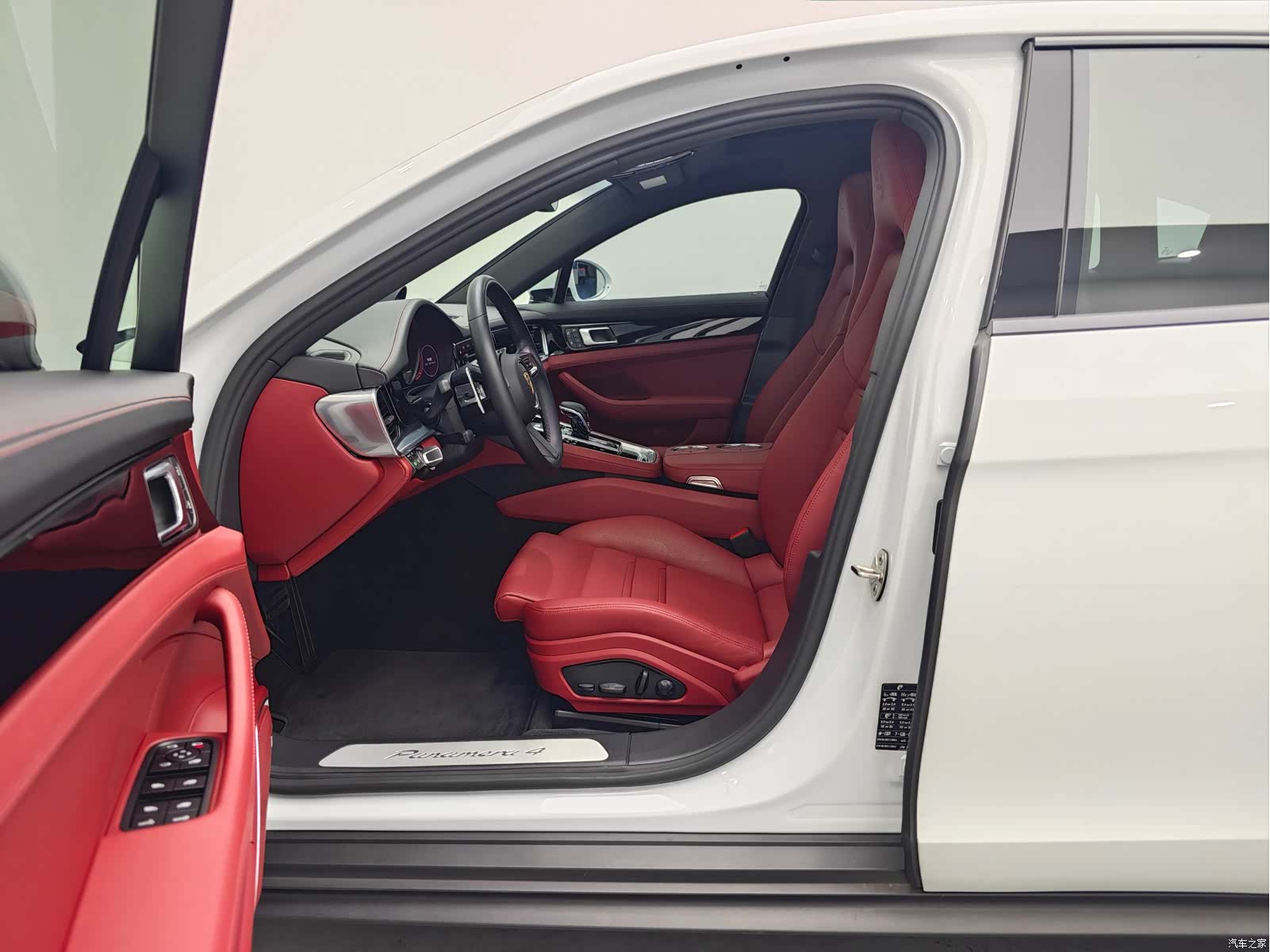 Porsche Panamera, 2024 24