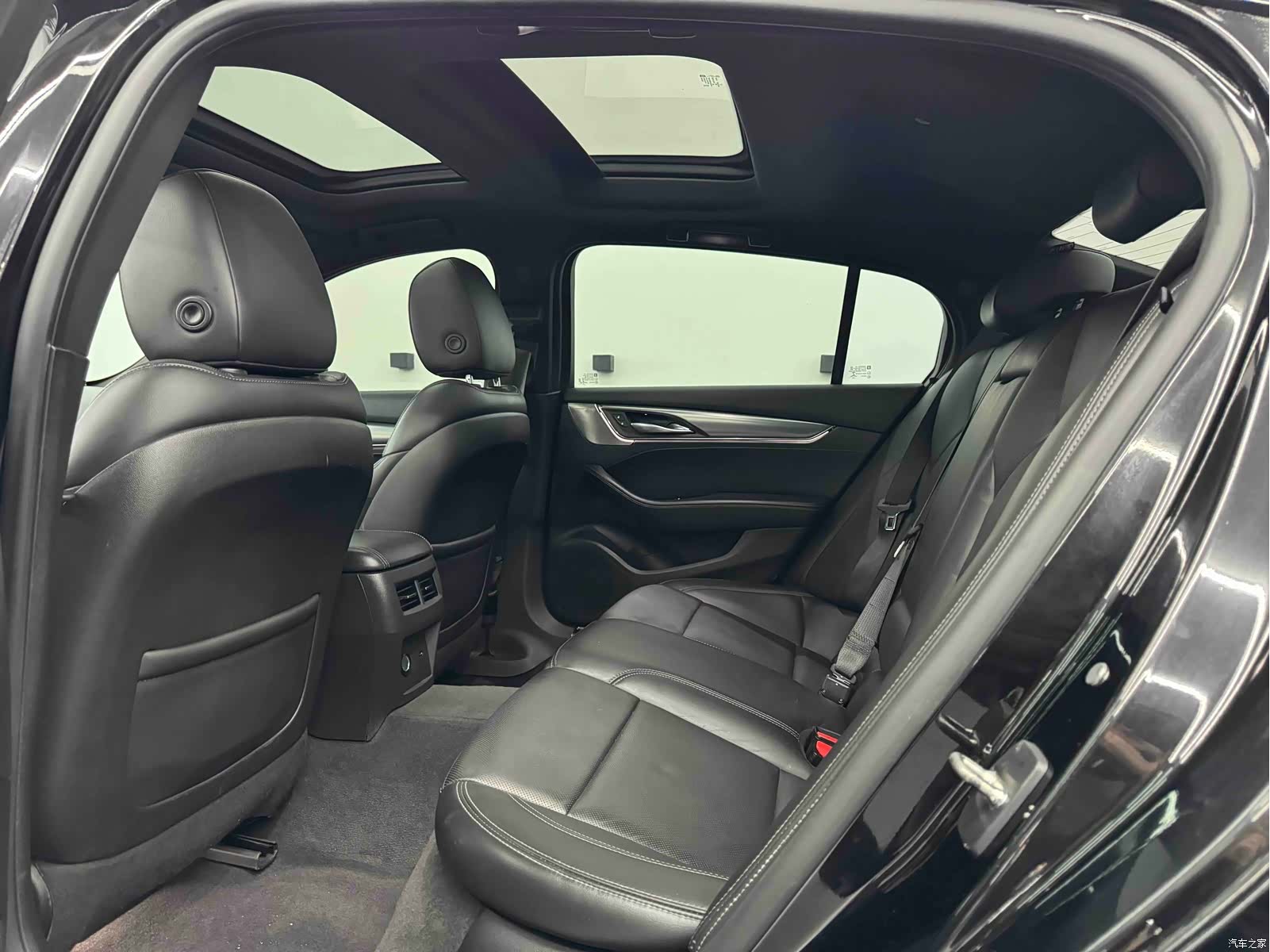 Cadillac CT5, 2020 6