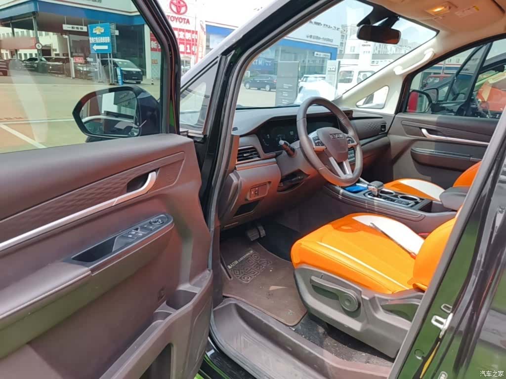 BAIC M7, 2023 16