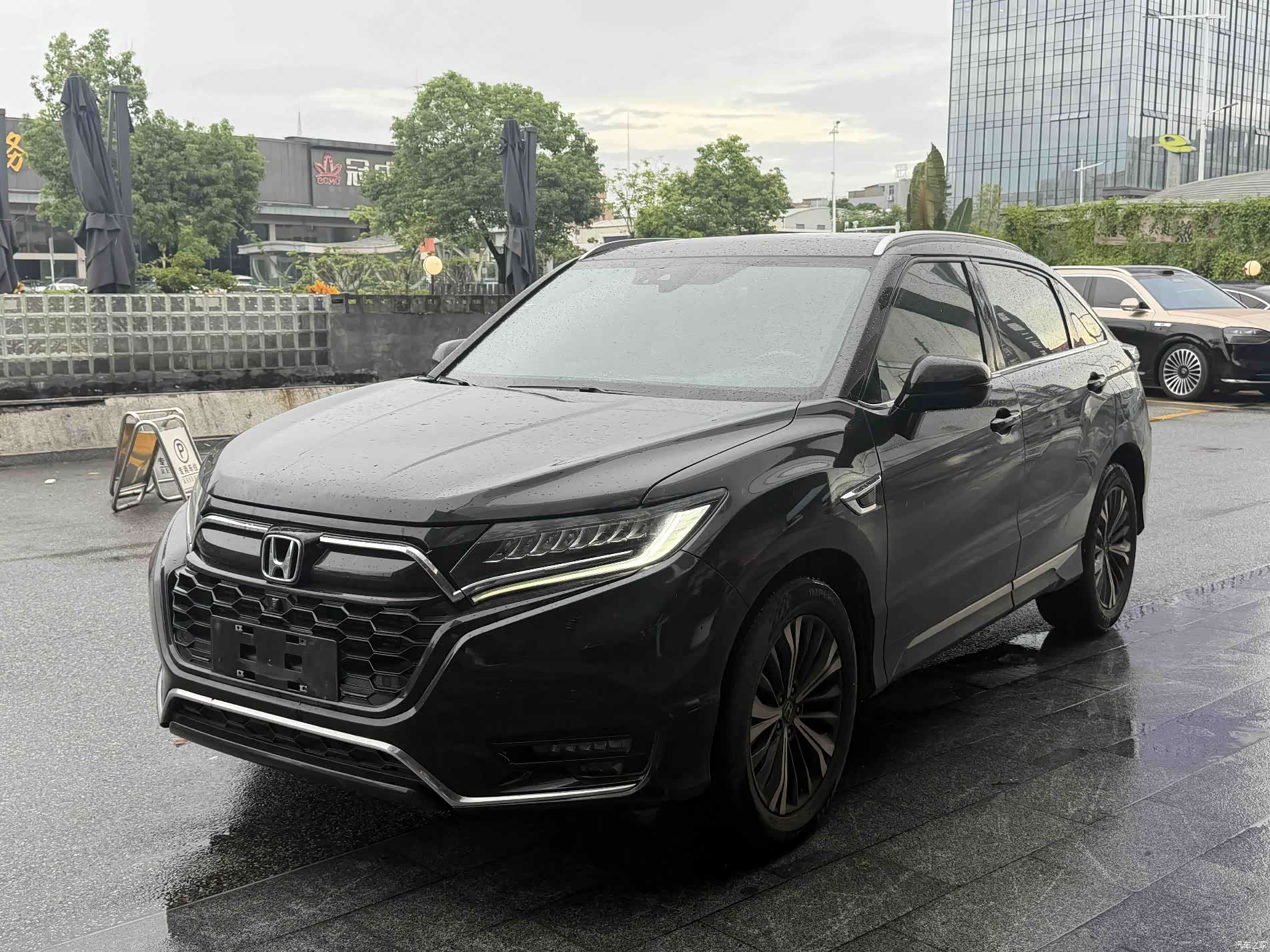 Honda UR-V