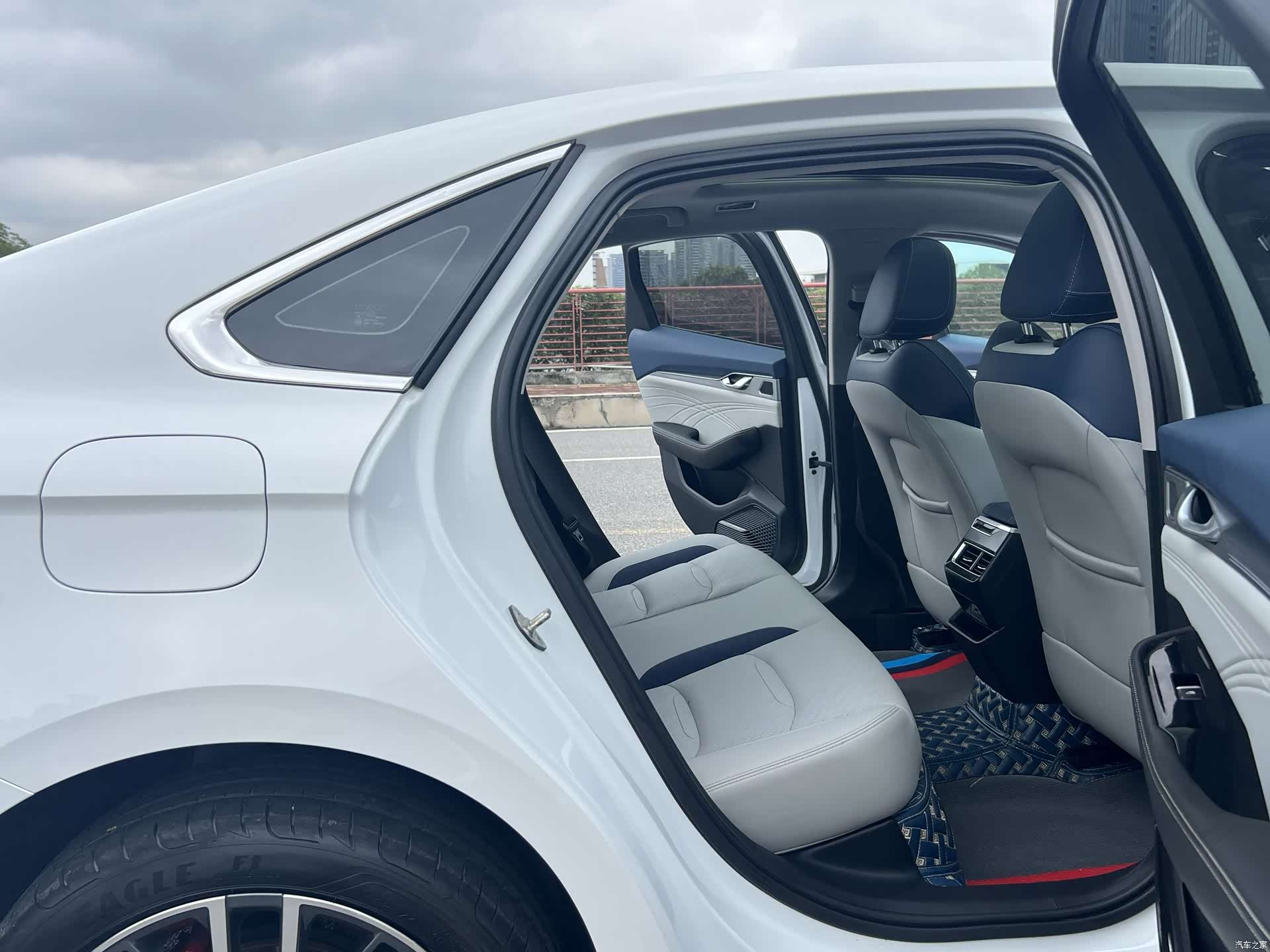 Geely Preface, 2022 7