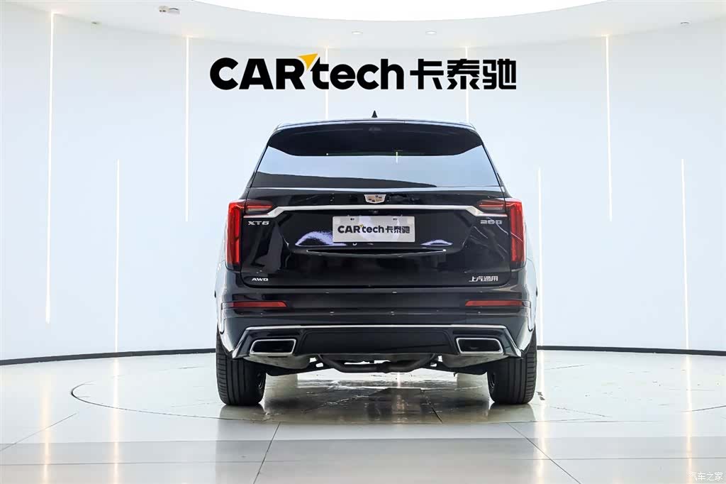 Cadillac XT6, 2022 2