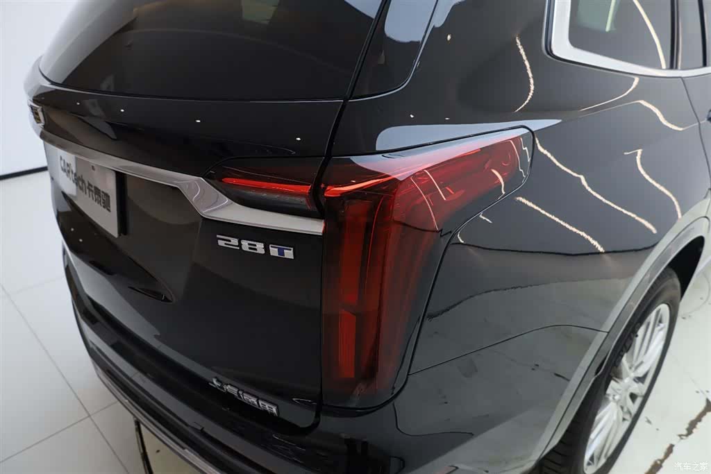 Cadillac XT6, 2022 11