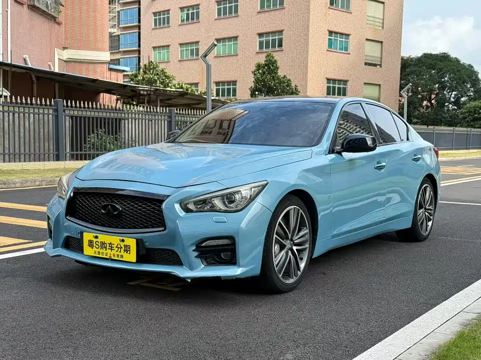 Infiniti Q50