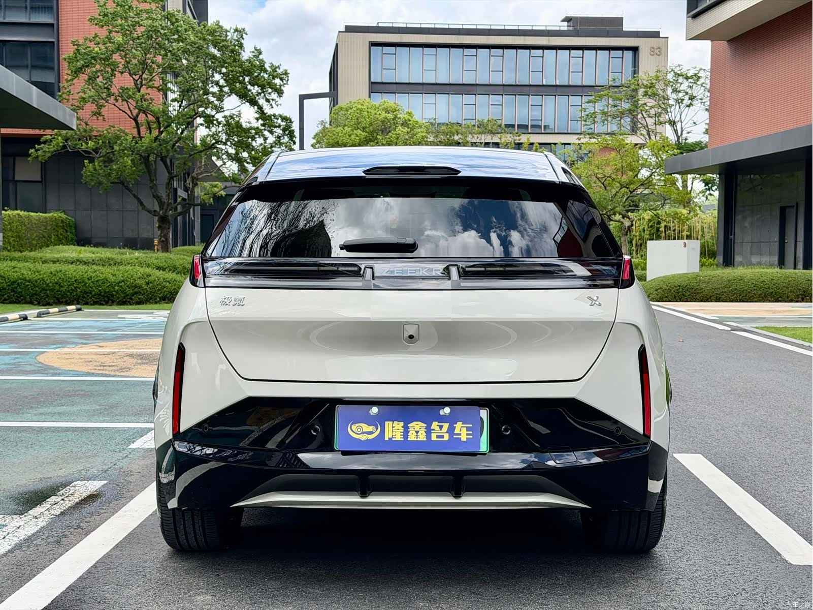Zeekr X, 2024 7