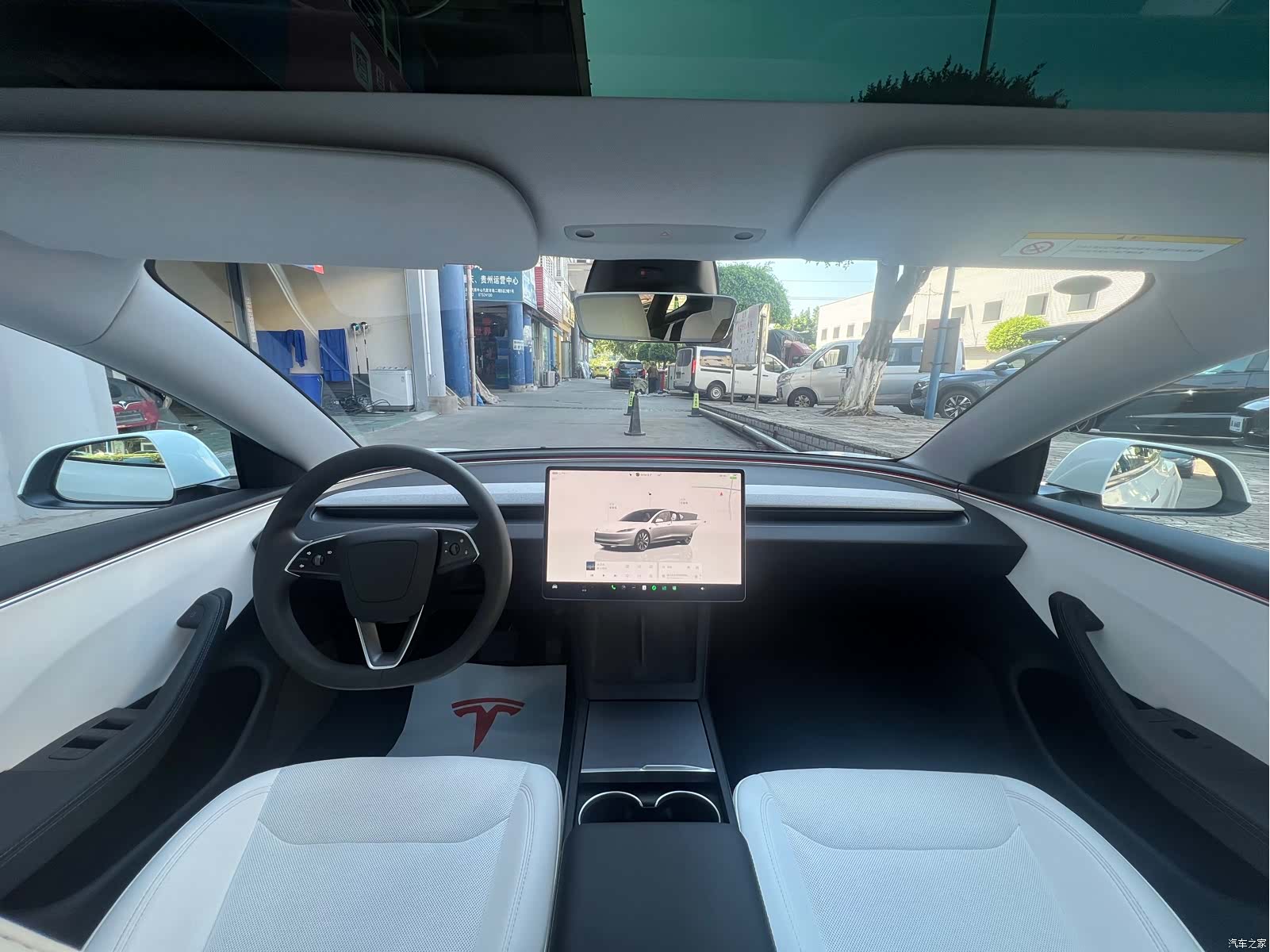 Tesla Model 3, 2023 11