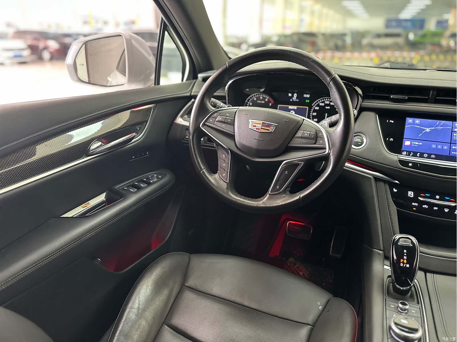Cadillac XT5, 2023 13