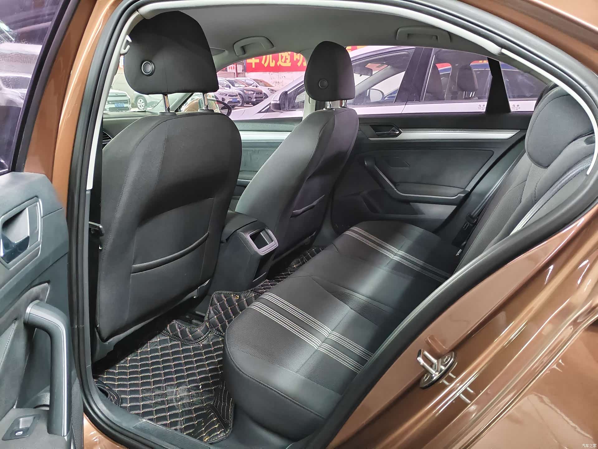 Volkswagen Lamando, 2017 6