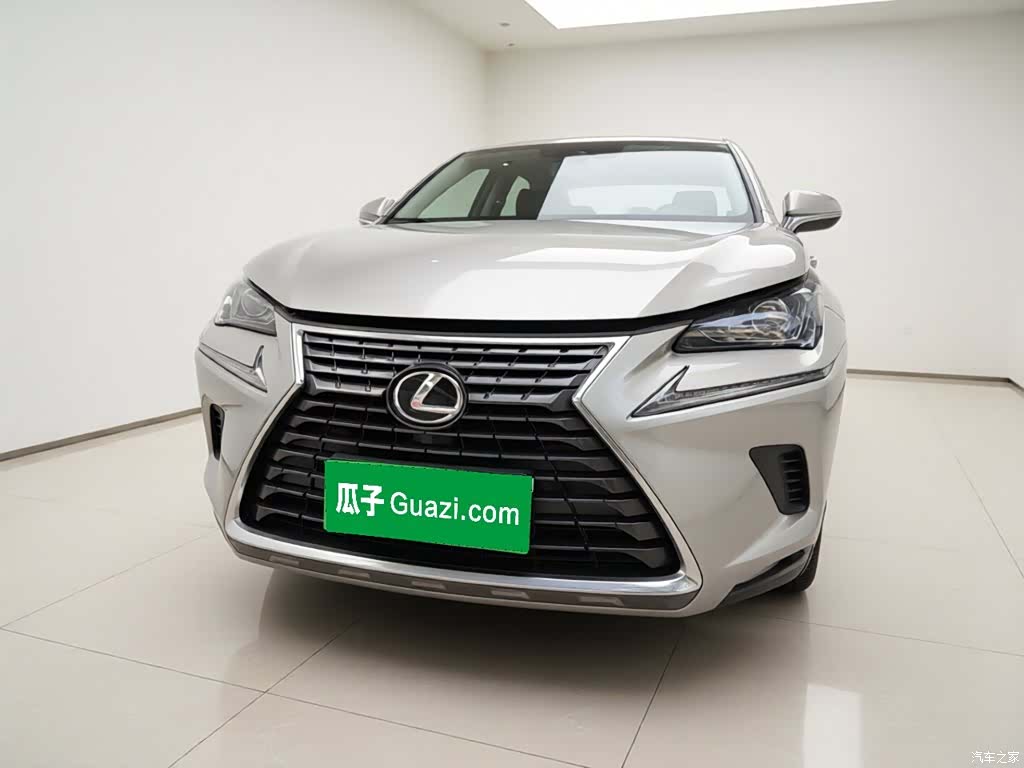Lexus NX, 2021 2