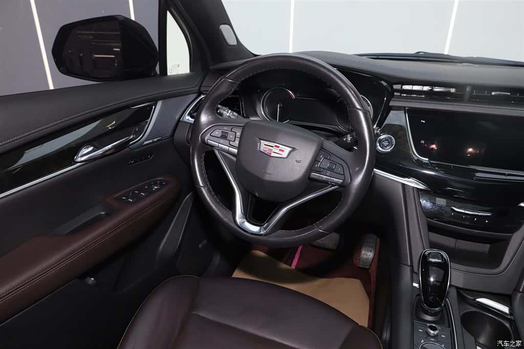 Cadillac XT6, 2022 25