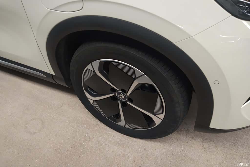 BYD Yuan, 2025 6