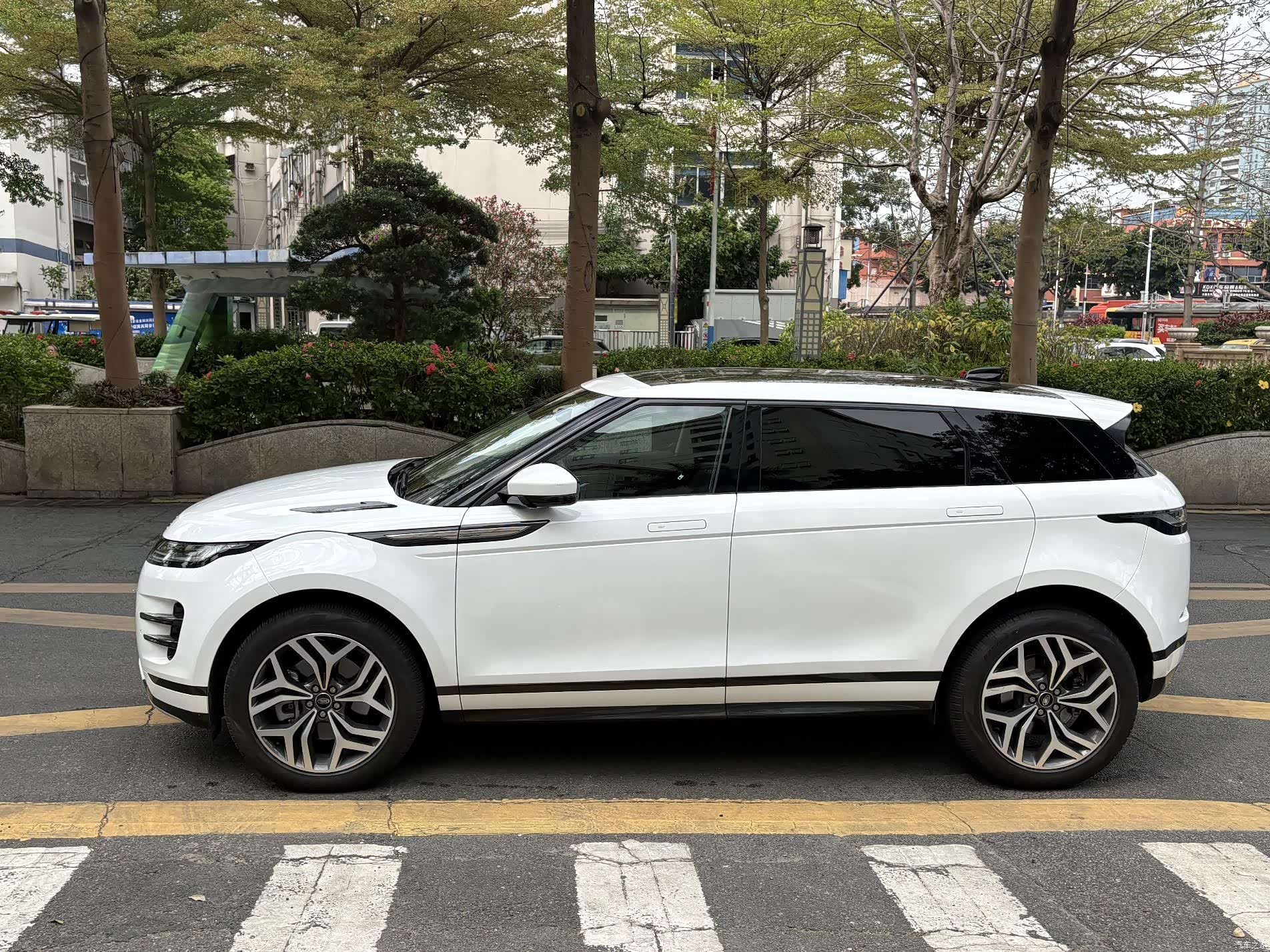 Land Rover Range Rover, 2024 8