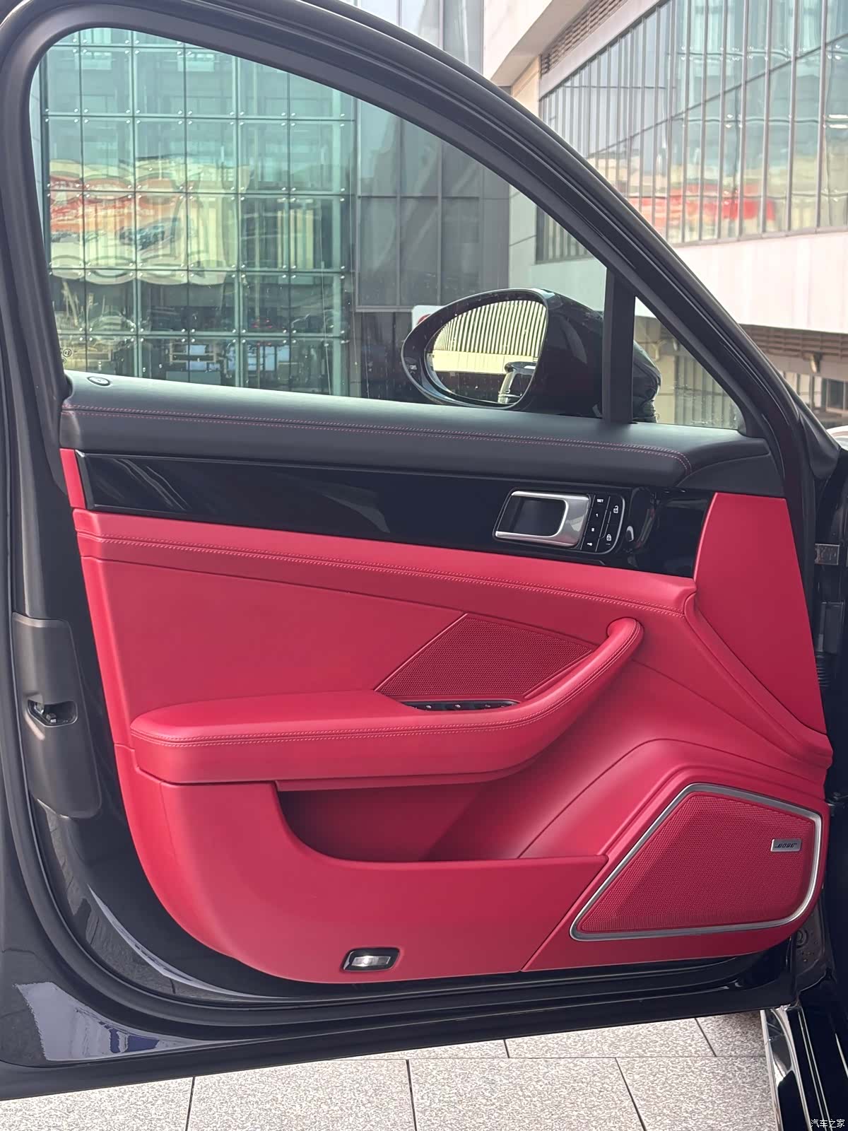Porsche Panamera, 2022 10