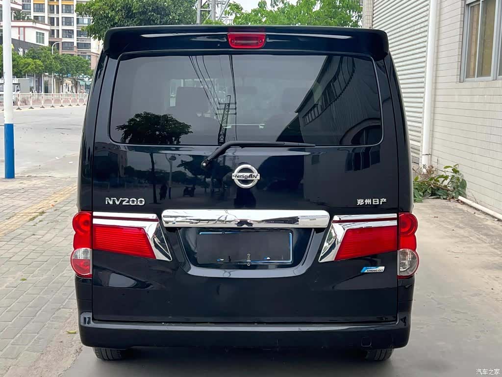 Nissan NV200, 2018 4