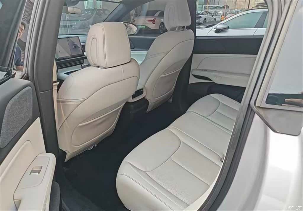 Xpeng G6, 2023 все фото